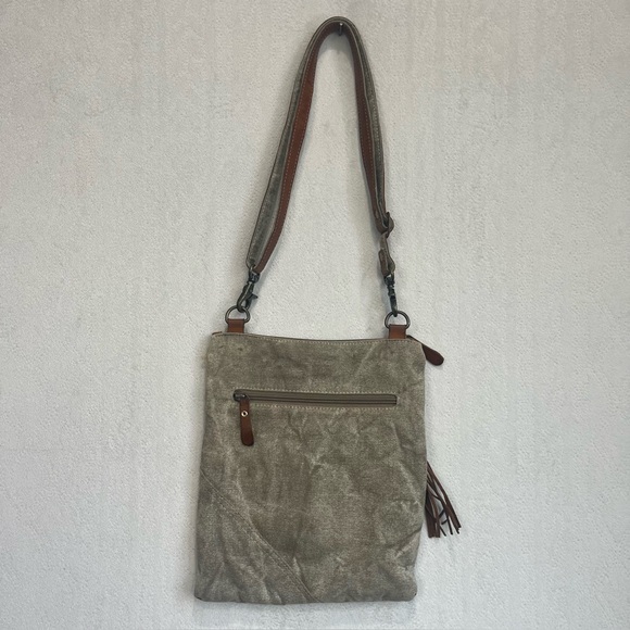 Myra Bag Boho Mixed Media Cotton Leather Canvas Burlap Patchwork Shoulder Bag - Picture 6 of 16